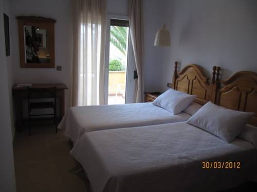 Imagen de la habitación del Hotel Antonio, Zahara de los Atunes. Foto 12