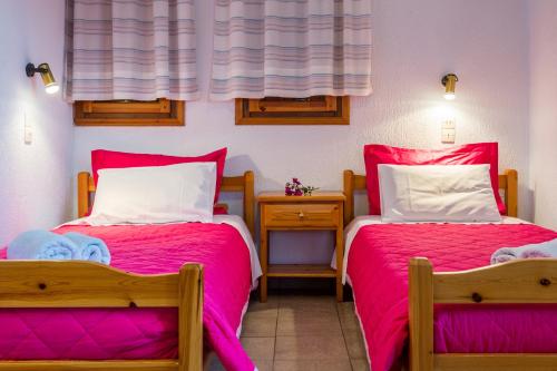 Imagen de la habitación del Hotel Antonios, Skopelos. Foto 4