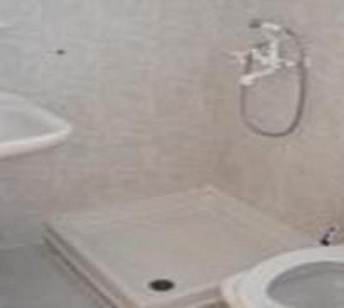 Imagen de la habitación del Hotel Antonis. Foto 9