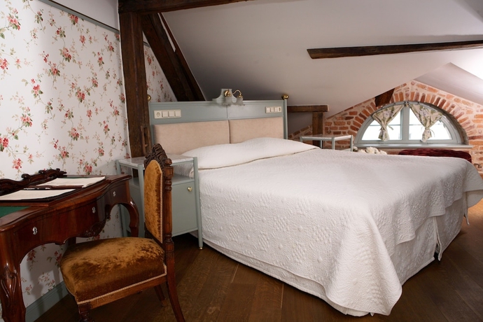 Imagen de la habitación del Hotel Antonius. Foto 6