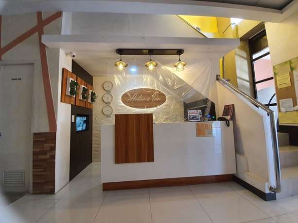 Imagen de los interiores del Hotel Anton's Inn. Foto 11