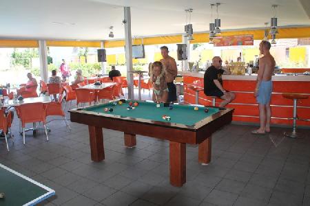 Imagen de los interiores del Hotel Antony's Complex. Foto 8