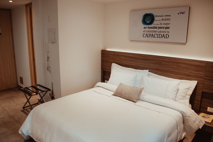 Imagen de la habitación del Hotel Antope. Foto 14