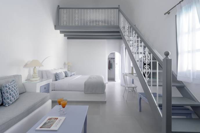 Imagen de la habitación del Hotel Antoperla Luxury and Spa. Foto 11