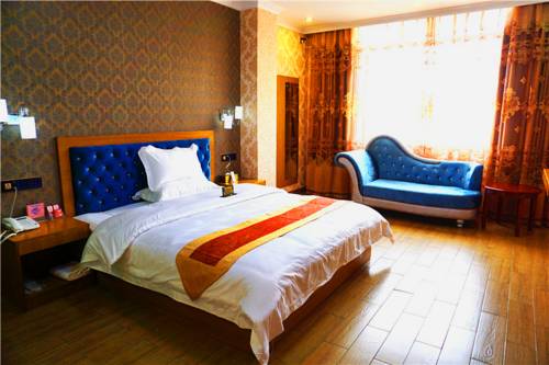 Imagen de la habitación del Hotel Antopia. Foto 4