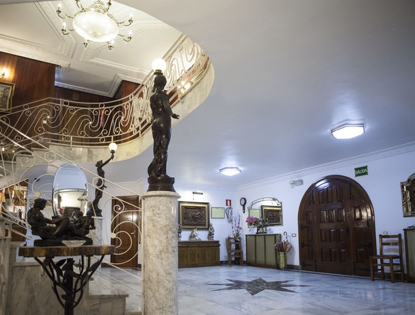 Imagen de los interiores del Hotel Antoyana. Foto 14