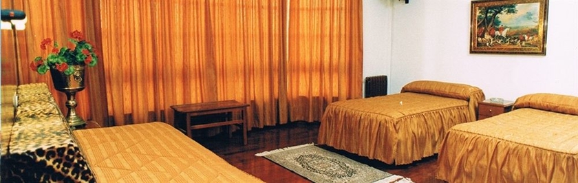 Imagen de la habitación del Hotel Antoyana. Foto 9