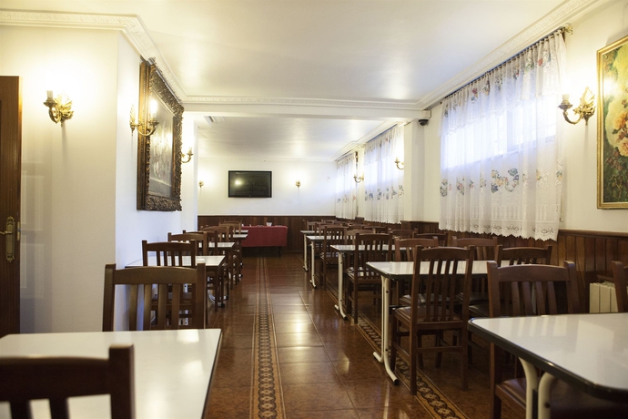 Imagen del bar/restaurante del Hotel Antoyana. Foto 8