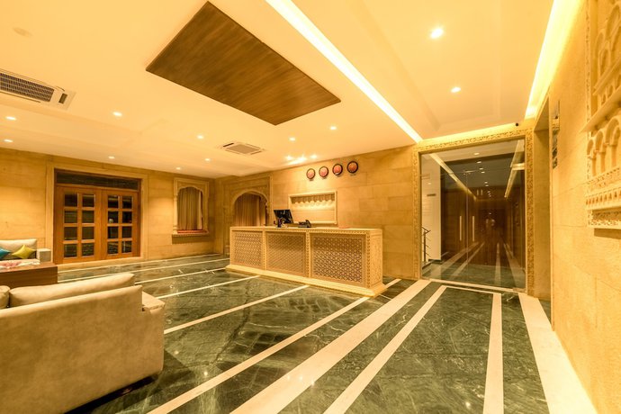 Imagen de los interiores del Hotel Antra Inn Jaisalmer. Foto 18