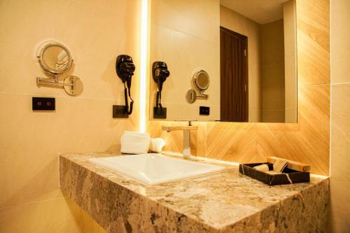 Imagen general del Hotel Antr&eacute;. Foto 7