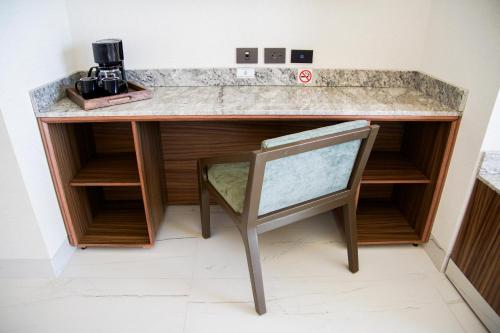 Imagen de la habitación del Hotel Antr&eacute;. Foto 19