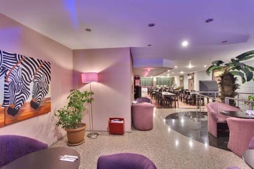 Imagen general del Hotel Antroyal. Foto 15