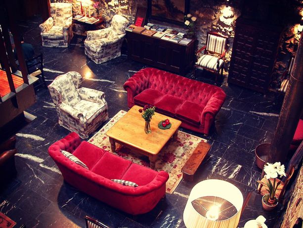 Imagen de los interiores del Hotel Antsotegi. Foto 16