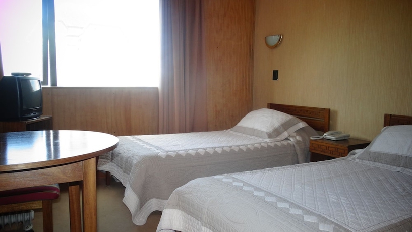 Imagen de la habitación del Hotel Antupiren. Foto 9