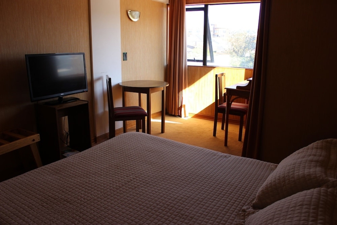 Imagen de la habitación del Hotel Antupiren. Foto 17