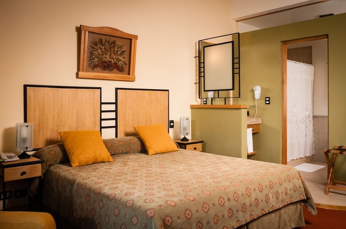 Imagen de la habitación del Hotel Antuquelen. Foto 3