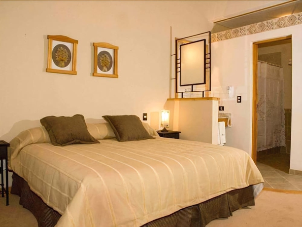 Imagen de la habitación del Hotel Antuquelen. Foto 4