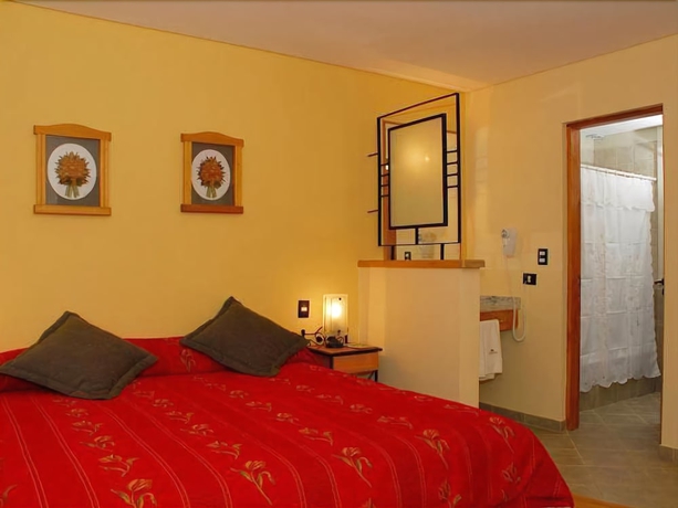 Imagen de la habitación del Hotel Antuquelen. Foto 5