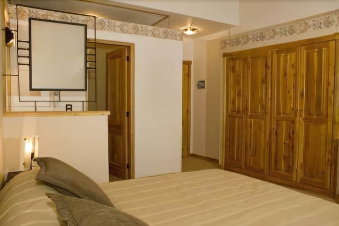 Imagen de la habitación del Hotel Antuquelen. Foto 6