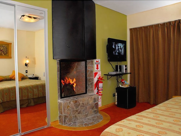 Imagen de la habitación del Hotel Antuquelen. Foto 12