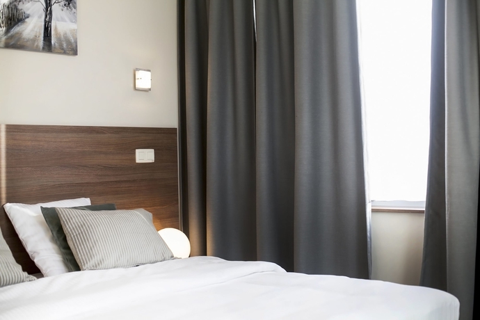 Imagen de la habitación del Hotel Antwerp Inn. Foto 10