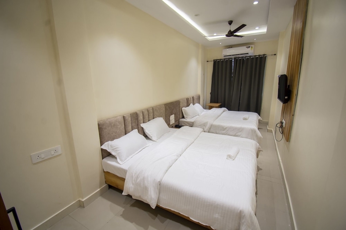 Imagen de la habitación del Hotel Anubhuti. Foto 3