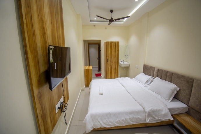 Imagen de la habitación del Hotel Anubhuti. Foto 7