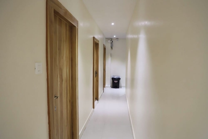Imagen de los interiores del Hotel Anubhuti. Foto 11