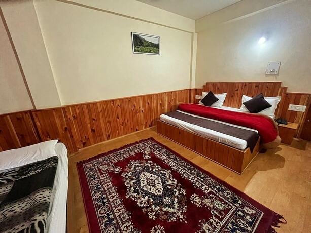 Imagen de la habitación del Hotel Anupam. Foto 21