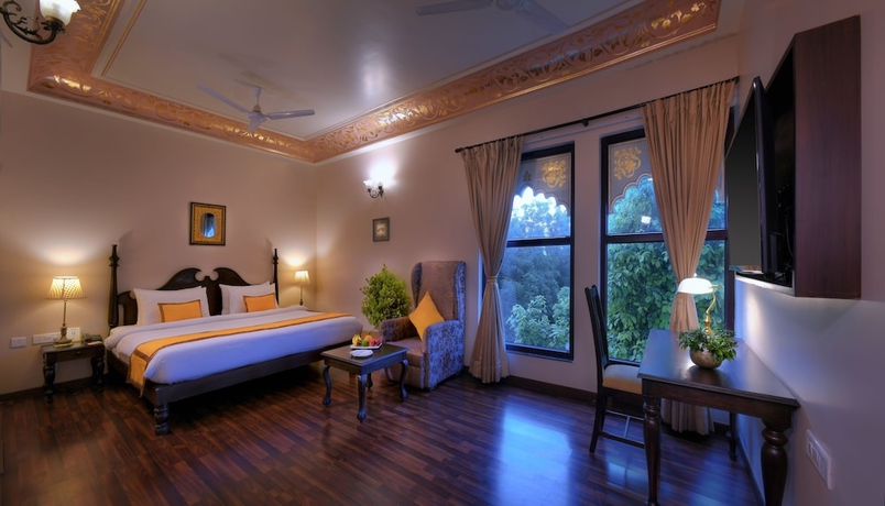 Imagen de la habitación del Hotel Anuraga Palace. Foto 8