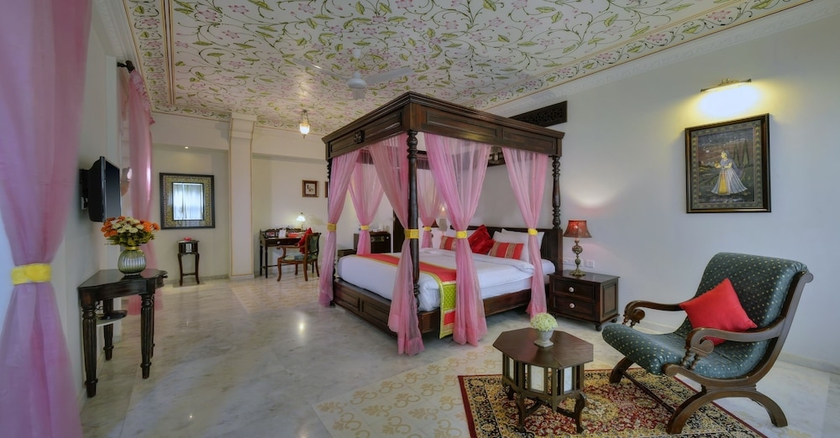 Imagen de la habitación del Hotel Anuraga Palace. Foto 12