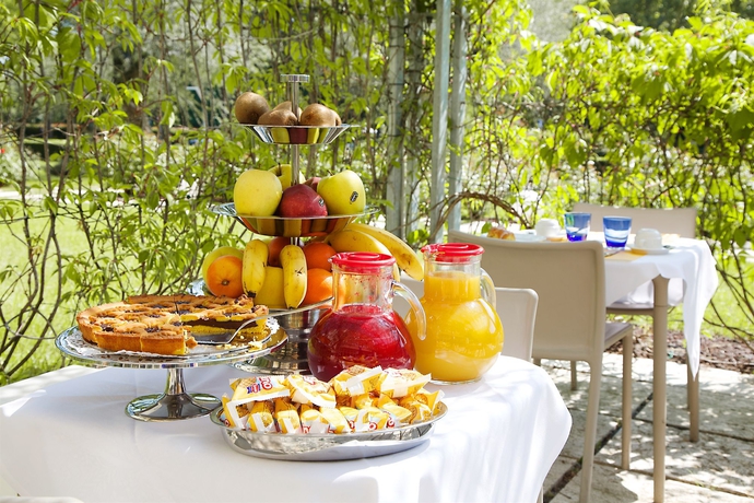 Imagen del bar/restaurante del Hotel Anusca Palace. Foto 4