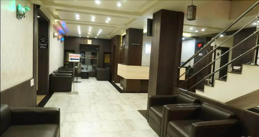 Imagen de los interiores del Hotel Anushree. Foto 13