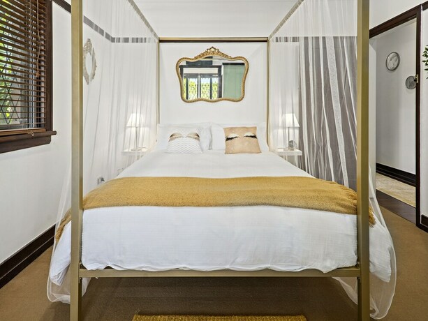 Imagen de la habitación del Hotel Anville Court. Foto 31