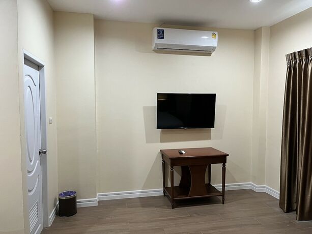 Imagen de la habitación del Hotel Anwari. Foto 20