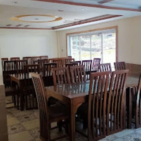 Imagen general del Hotel Anwar-ul-Madina Naran. Foto 7