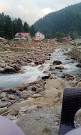 Imagen general del Hotel Anwar-ul-Madina Naran. Foto 12
