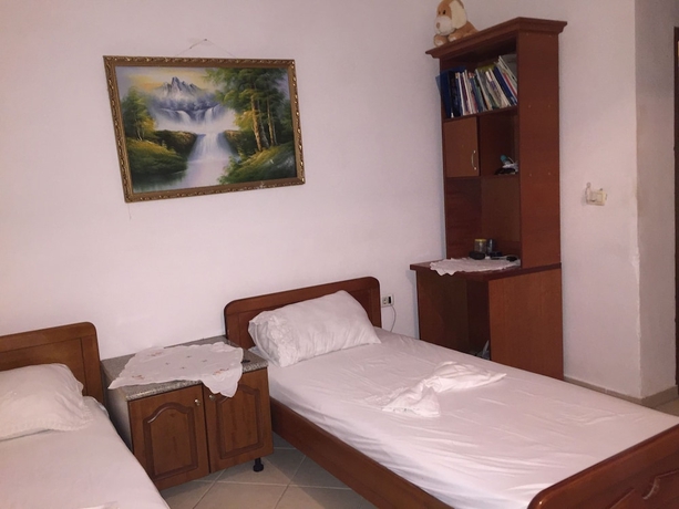 Imagen de la habitación del Hotel Anxhelo Apartments. Foto 12