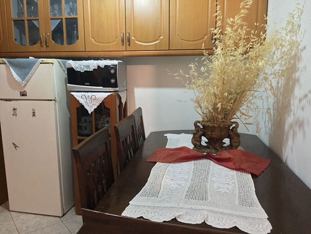 Imagen de la habitación del Hotel Anxhelo Apartments. Foto 13