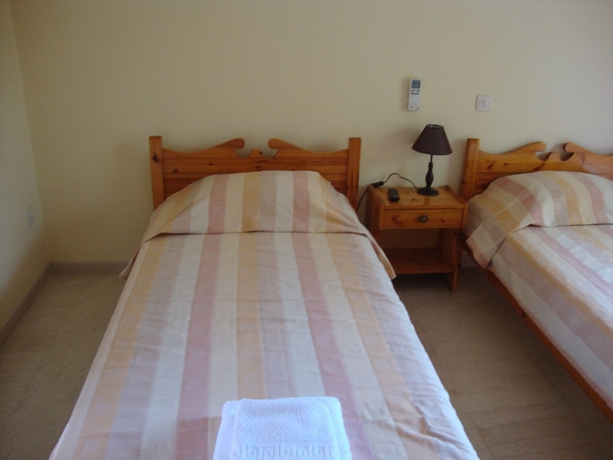 Imagen de la habitación del Hotel Anya Studios. Foto 9