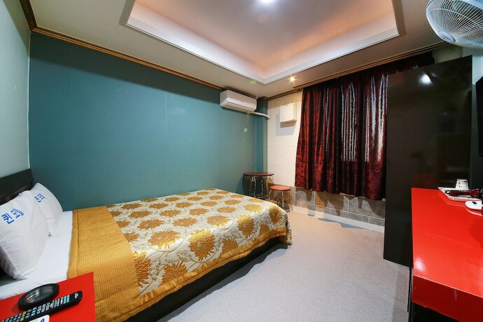 Imagen de la habitación del Hotel Anyang Queen. Foto 19