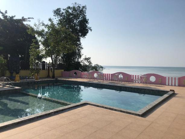 Imagen general del Hotel Anyavee Chom By The Sea. Foto 1