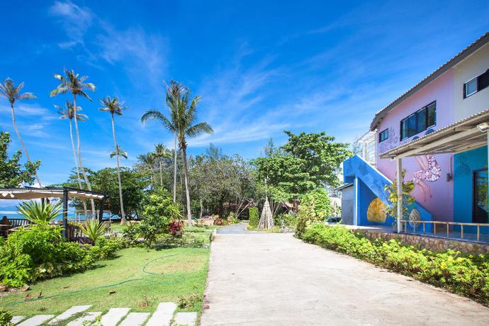 Imagen de la piscina del Hotel Anyavee Krabi Beach Resort. Foto 23