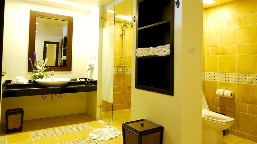 Imagen de la habitación del Hotel Anyavee Tubkaek Beach Resort. Foto 9