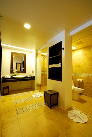 Imagen de la habitación del Hotel Anyavee Tubkaek Beach Resort. Foto 11