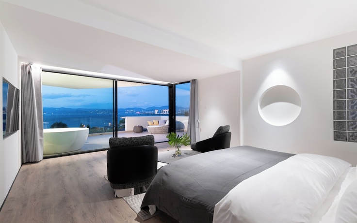 Imagen de la habitación del Hotel Anyu Aranya Collection Sea View Resort. Foto 4