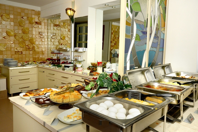 Imagen del bar/restaurante del Hotel Anzac. Foto 2