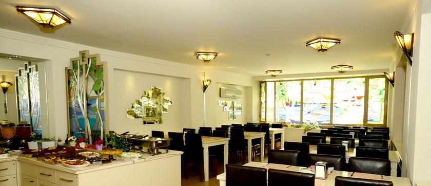 Imagen del bar/restaurante del Hotel Anzac. Foto 6