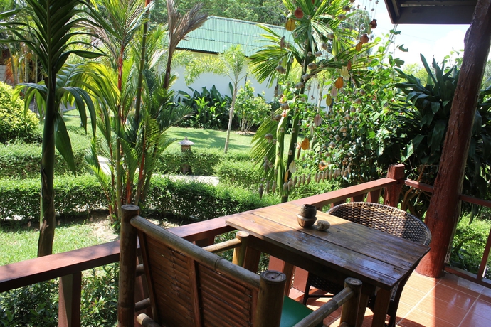 Imagen de los exteriores del Hotel Ao Nang Baan Suan Resort. Foto 14