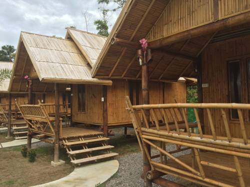 Imagen de la habitación del Hotel Ao Nang Bamboo Resort. Foto 4